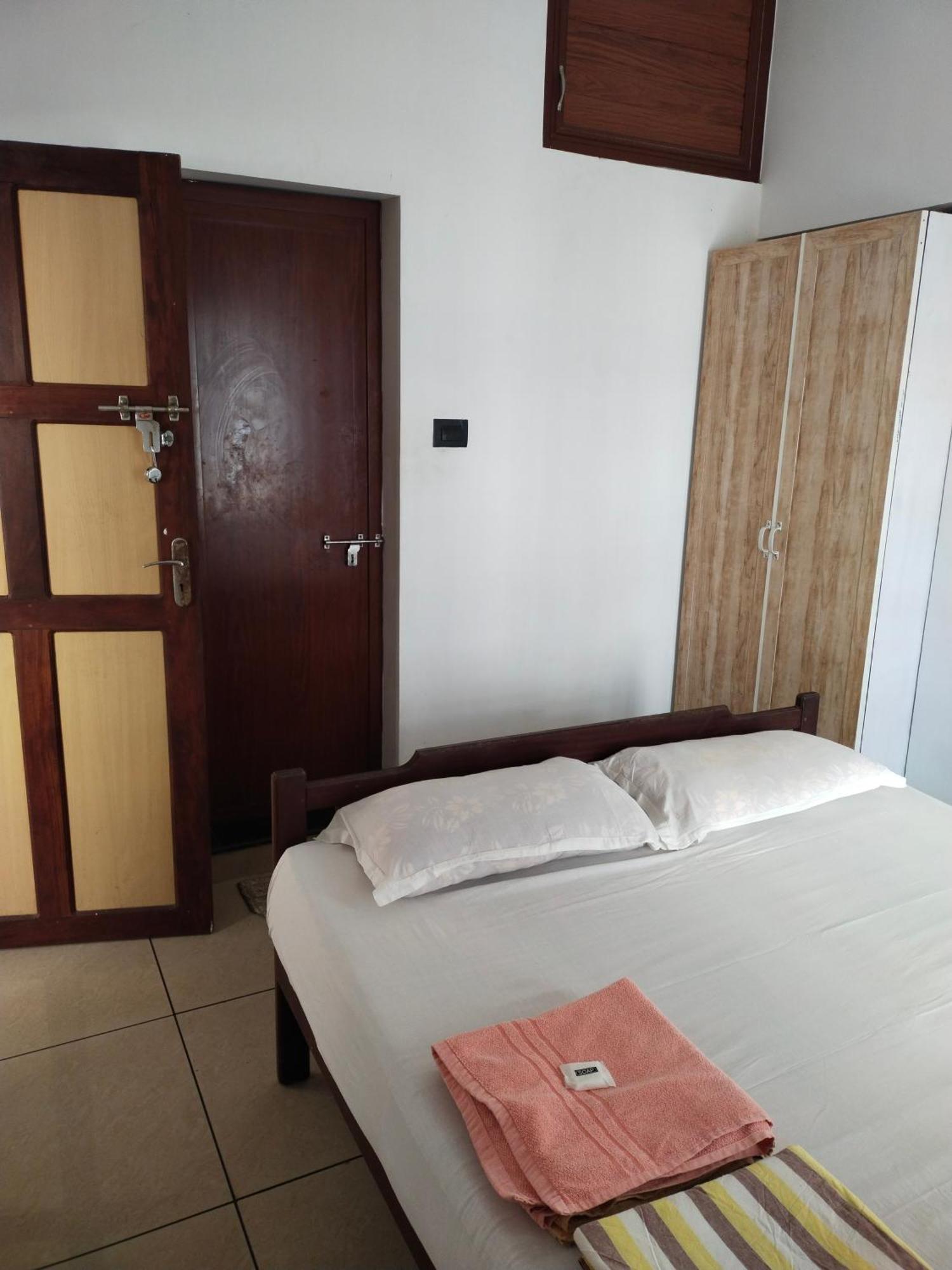 Greenview Homestay Kochi Exterior photo